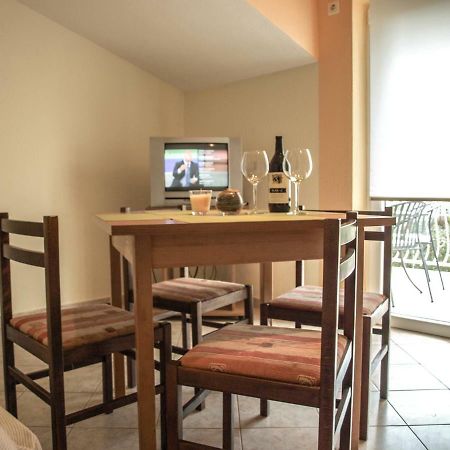 Kaštela Apartment Pletikosic מראה חיצוני תמונה