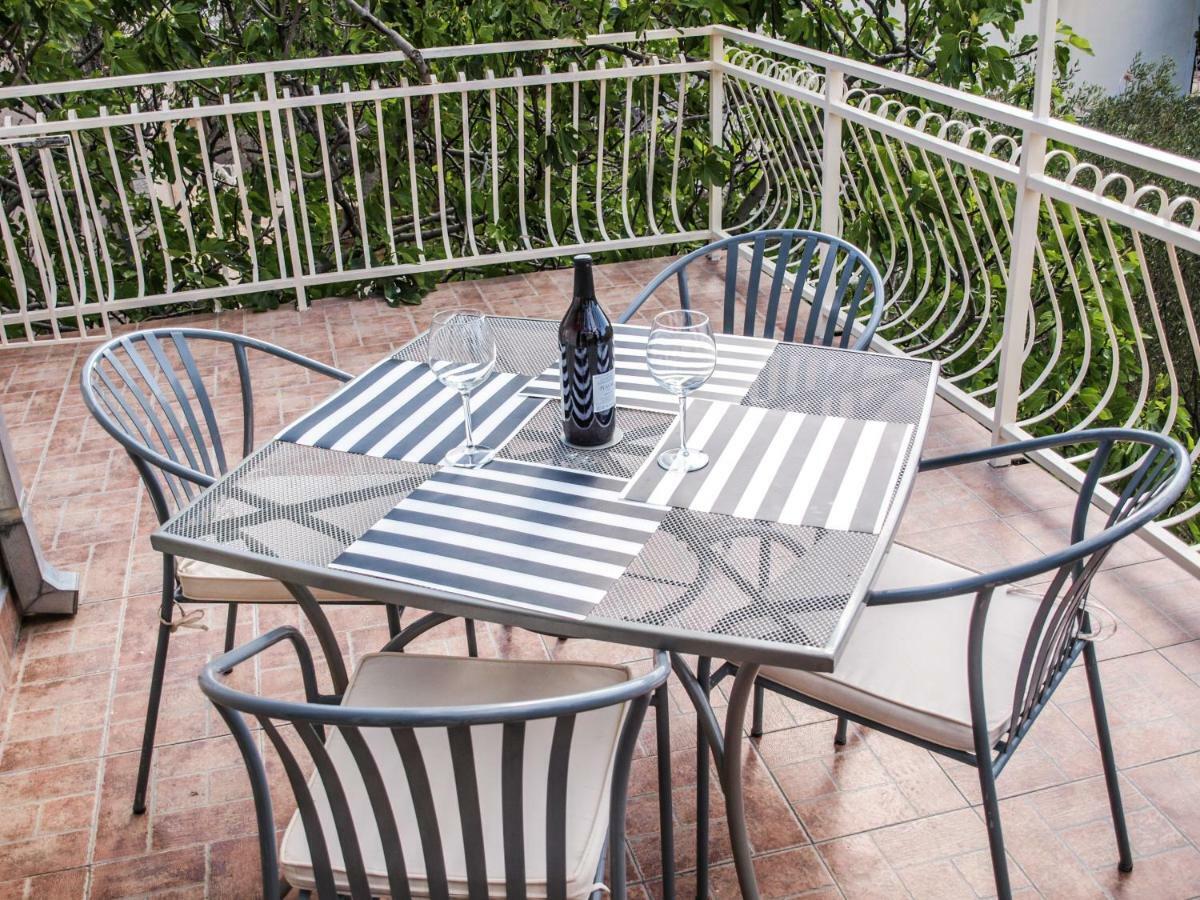 Kaštela Apartment Pletikosic מראה חיצוני תמונה