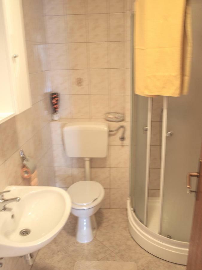 Kaštela Apartment Pletikosic מראה חיצוני תמונה